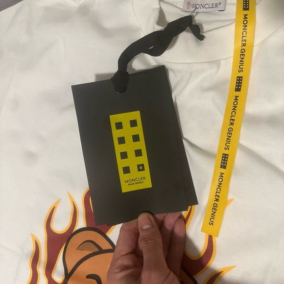 White Tsirt moncler and Palm angels collab - Picture 1 of 8